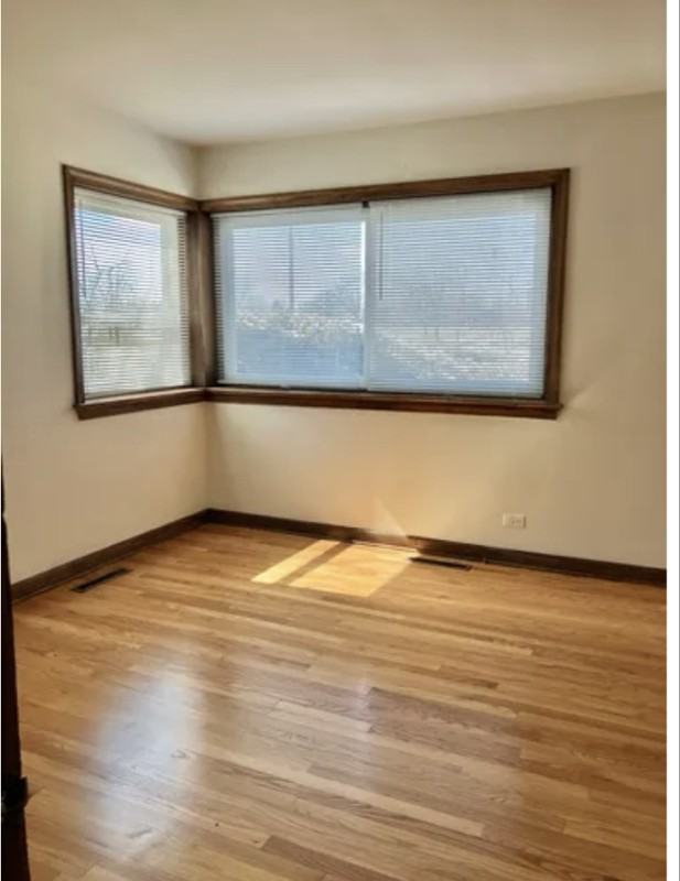 1345 S Mannheim Rd #1S - Photo 4 of 11