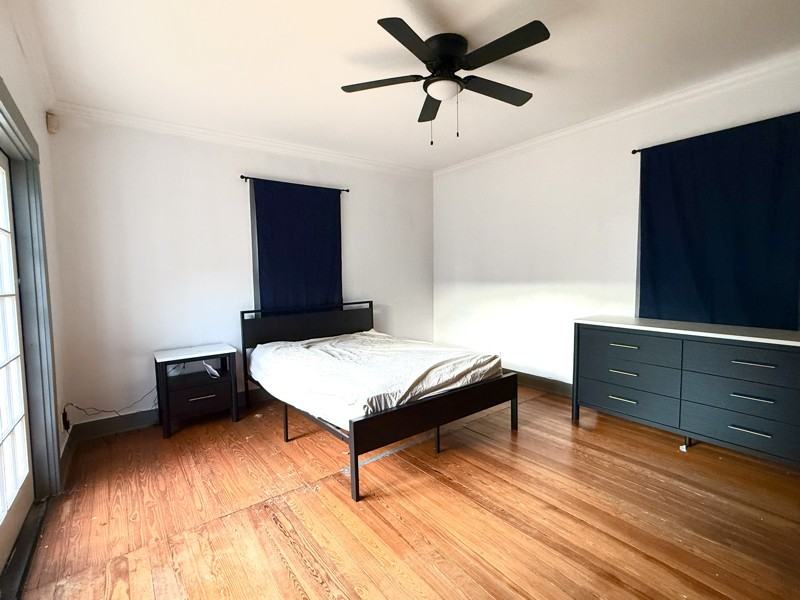 1131 Mckinley Ave - Photo 2 of 12