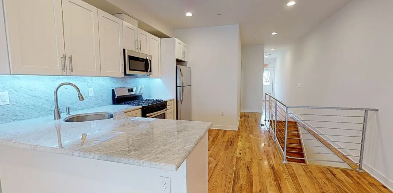 1642 N Marshall Street - Photo 3 of 19