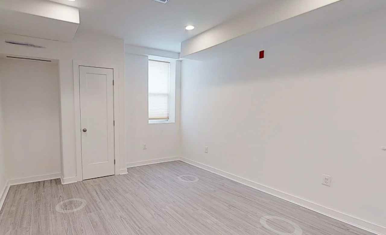 1642 N Marshall Street - Photo 5 of 19
