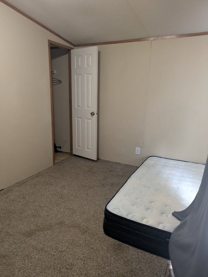 203 E Lincoln St #LOT4 - Photo 7 of 13