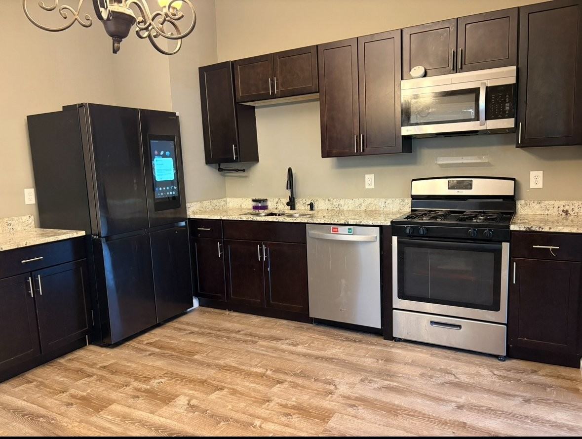 6272 Creekford Dr - Photo 4 of 20