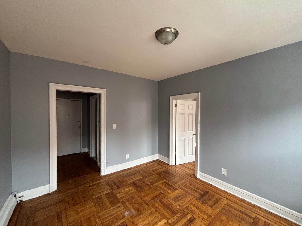 149 Zabriskie St - Photo 3 of 6