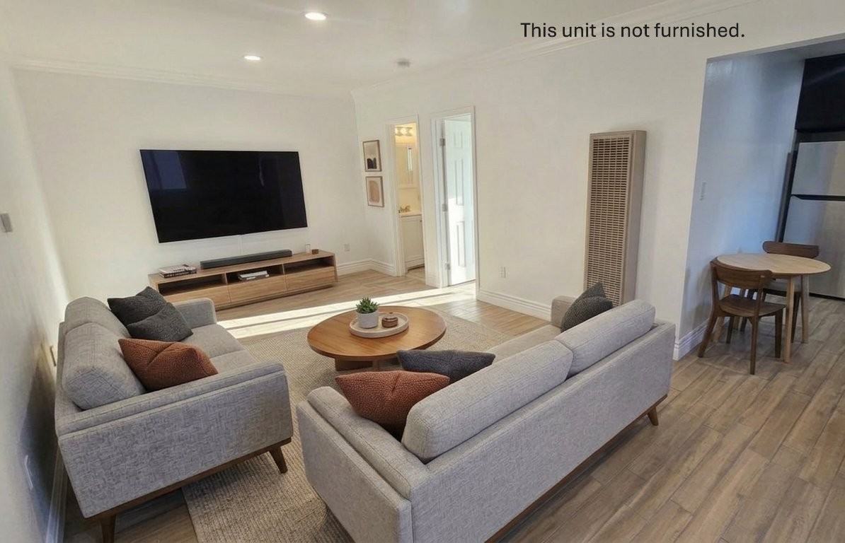 1119 S Chester Ave #1119