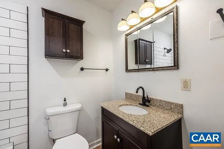 800 Ridge St - Photo 7 of 14