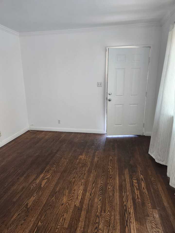 767 W 90th St - Photo 2 of 16