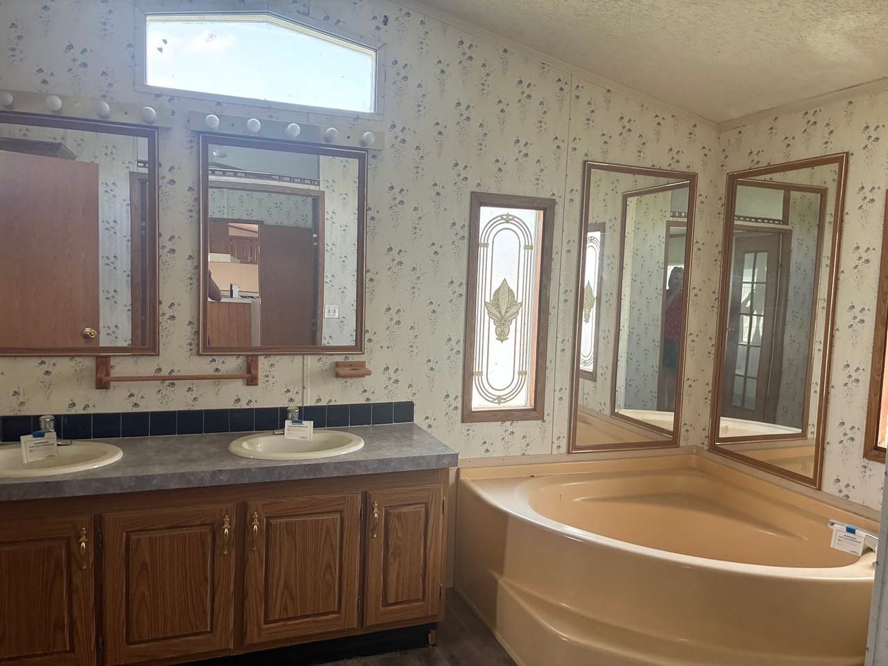 Lakeside Landing Home 168 LLC - Photo 7 of 16
