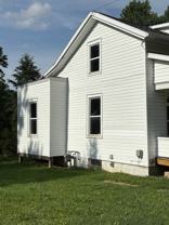 202 W Broadway St - Photo 1 of 1