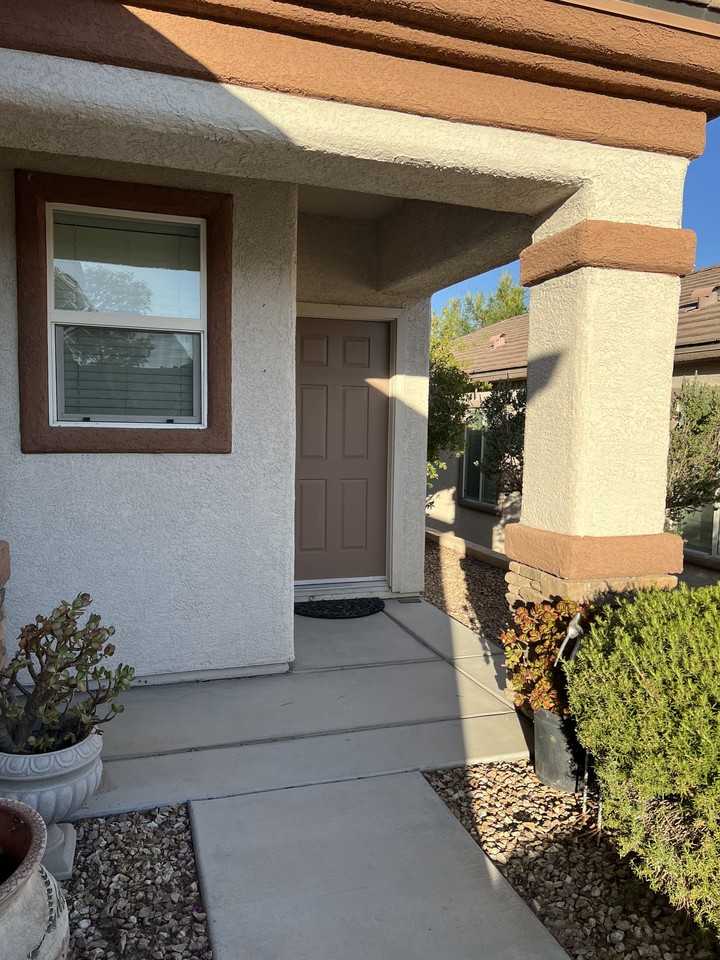 2539 Sirius Star St - Photo 2 of 18