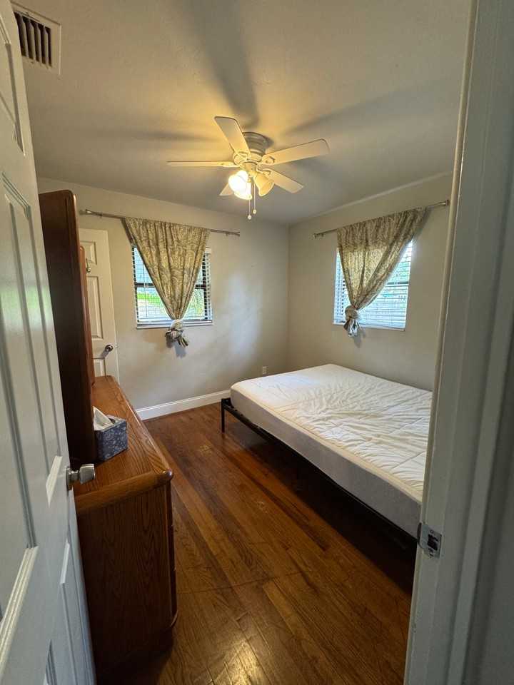 4801 25th Ave S - Photo 7 of 15
