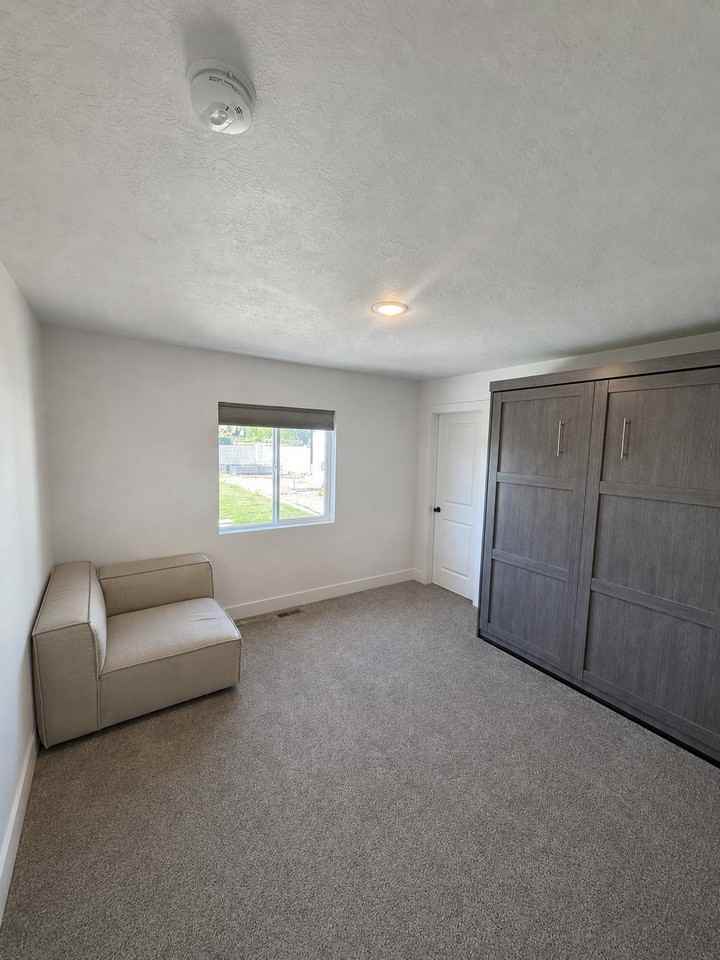 61 W Frontier Ln - Photo 5 of 14
