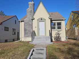 221 Snelling Ave - Photo 1 of 1