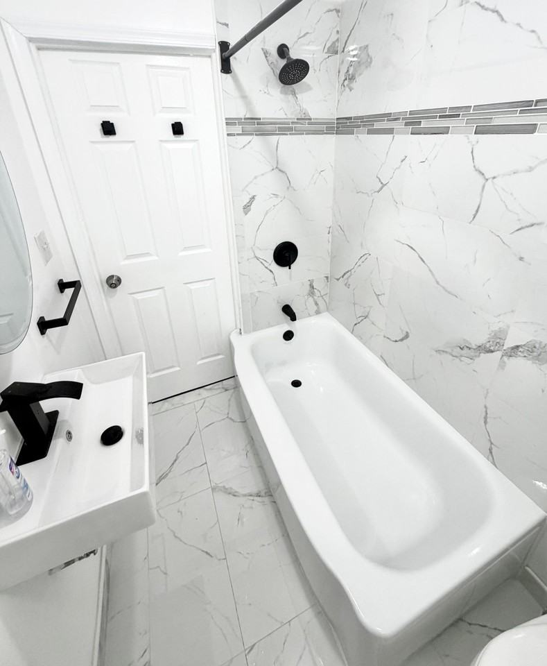 217 Macdade Blvd #2ndFL - Photo 4 of 12