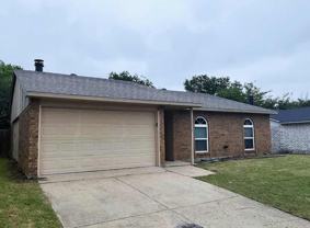10215 Deer Hollow Dr - Photo 1 of 1