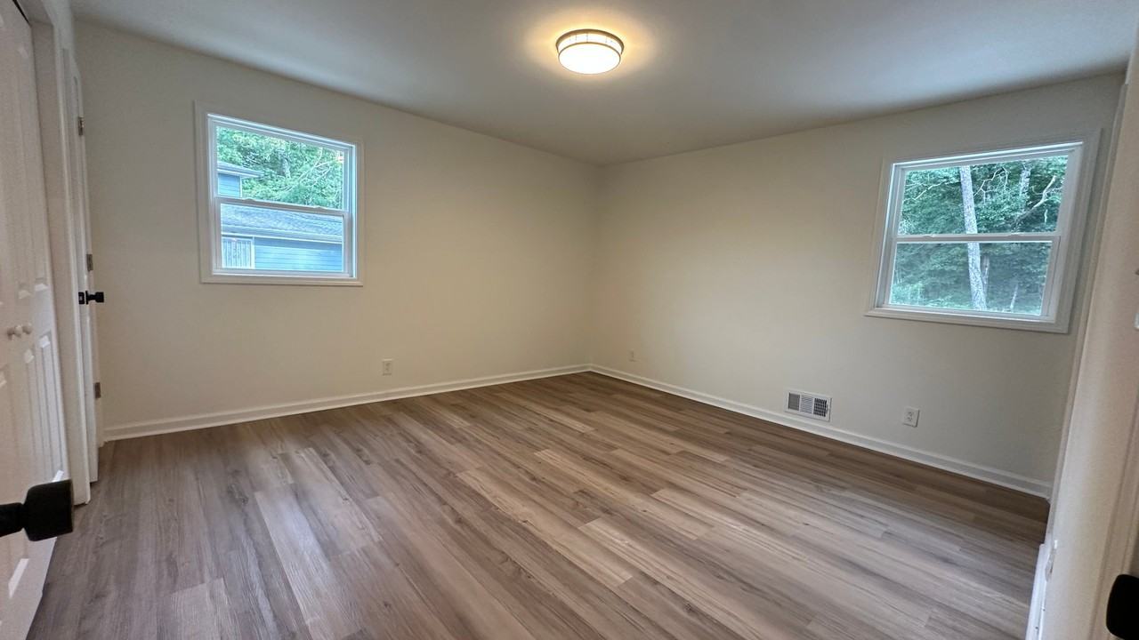 6415 El Caudillo Ct - Photo 7 of 17