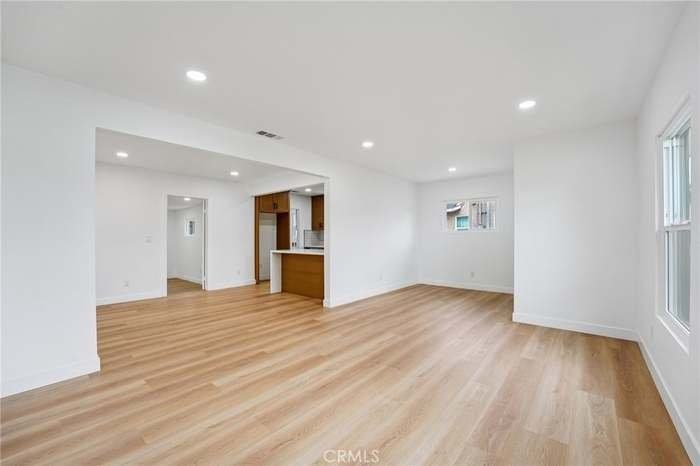 1634 Turrill Ave - Photo 7 of 20