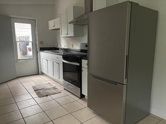 1109 Saint Helena Dr - Photo 2 of 20