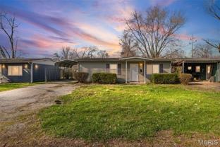 502 Saint Thomas Ln - Photo 1 of 1