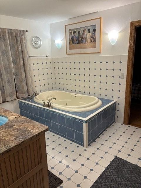6220 Bridge Rd #1 - Photo 5 of 20