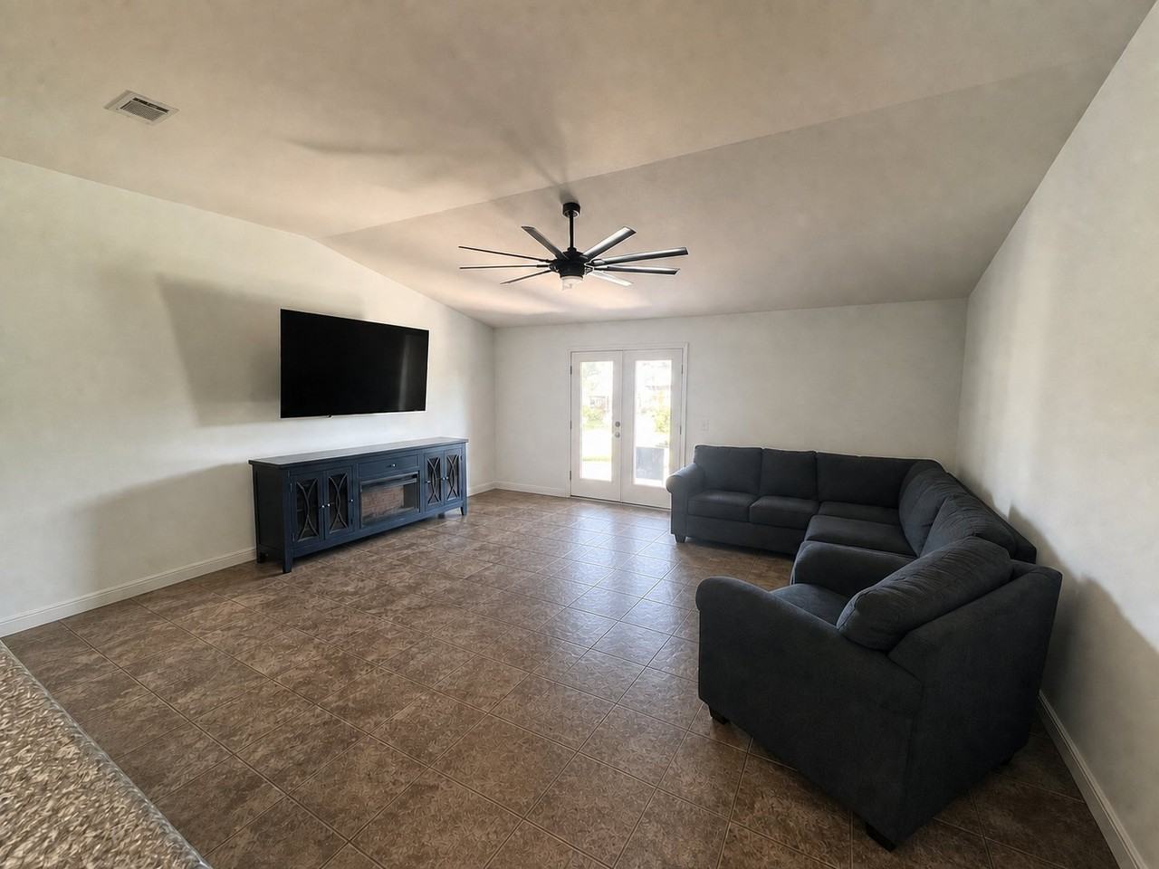 5506 Mill Race Cir - Photo 3 of 13