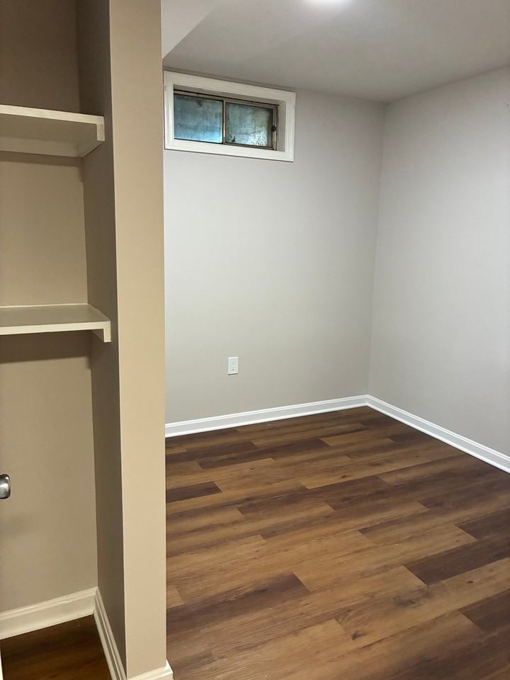 15087 Holleyside Dr - Photo 4 of 6