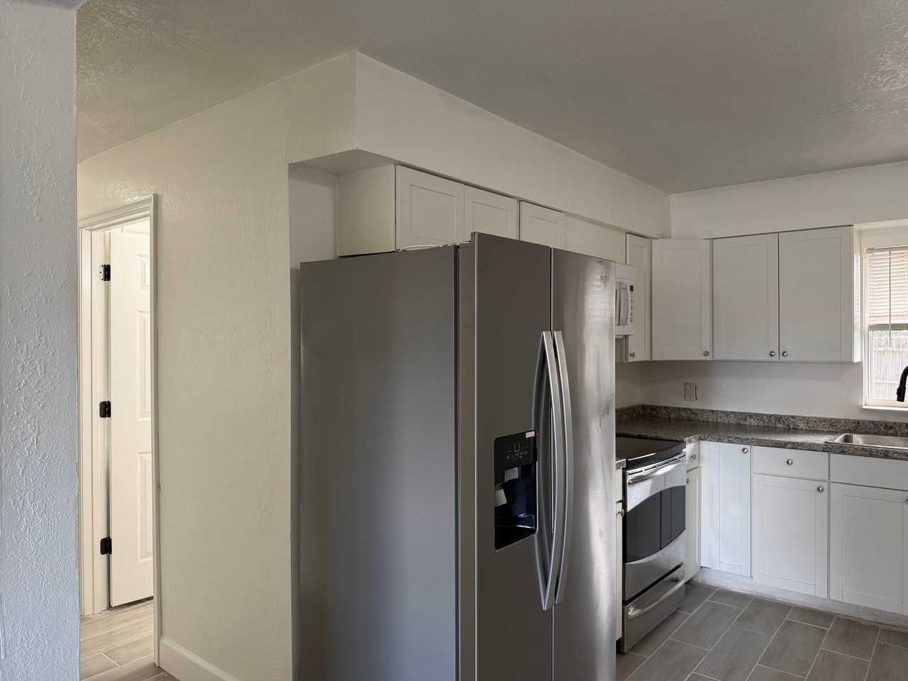 564 N Wayman St #564 - Photo 5 of 20