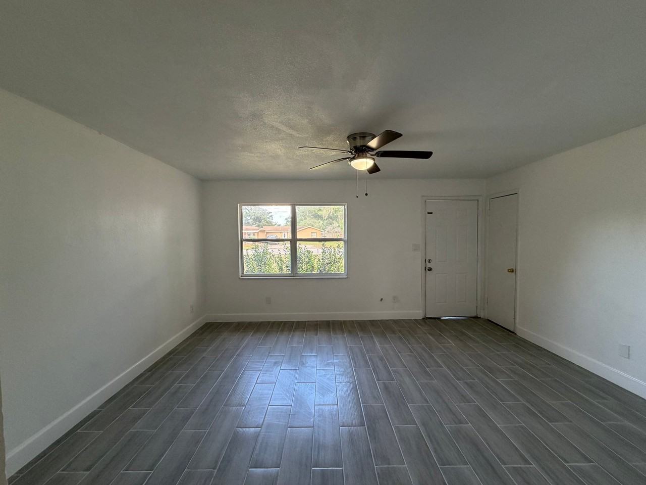 564 N Wayman St #564 - Photo 6 of 20