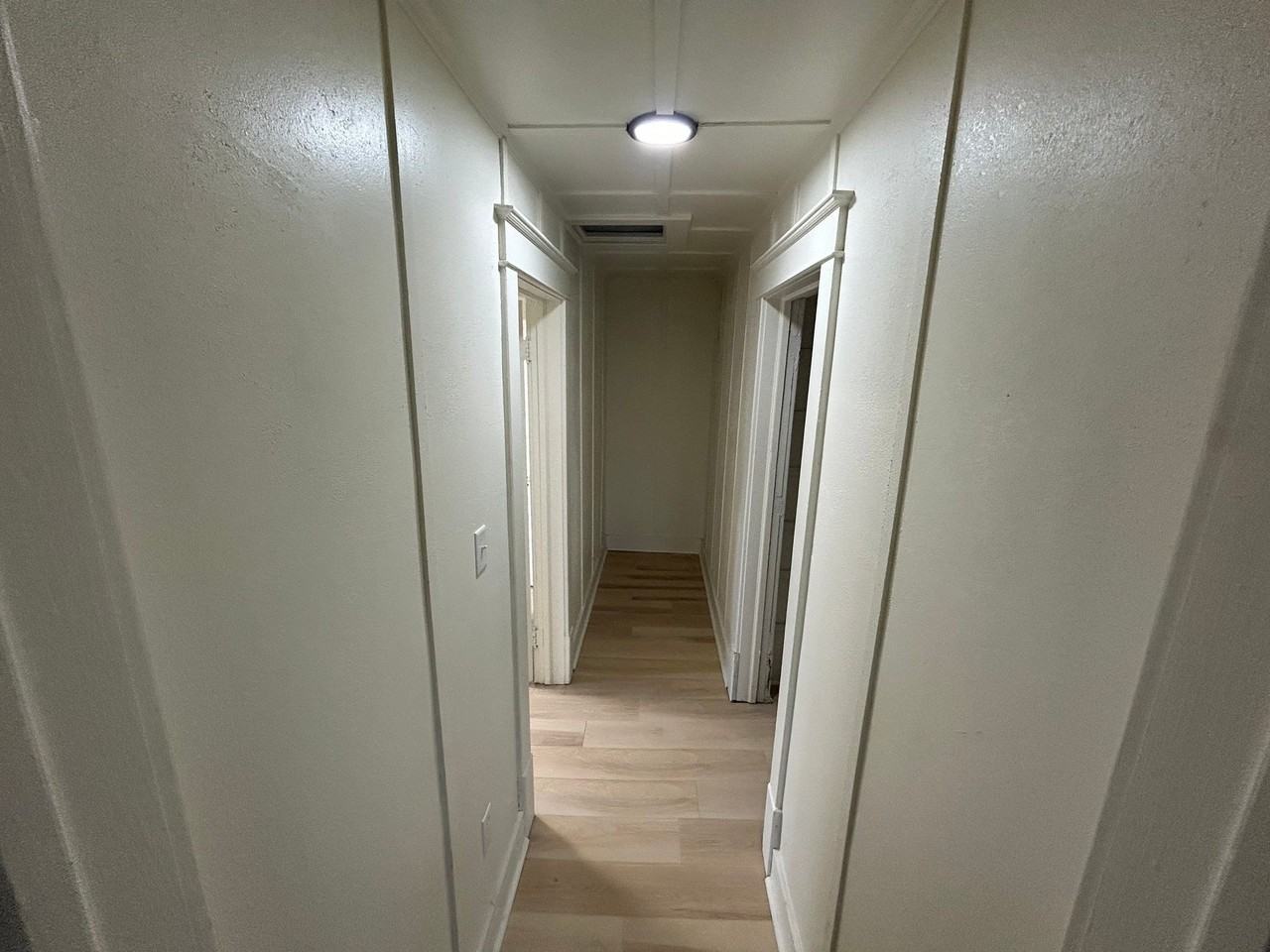 404 Maple St #404MAPLEST - Photo 4 of 8