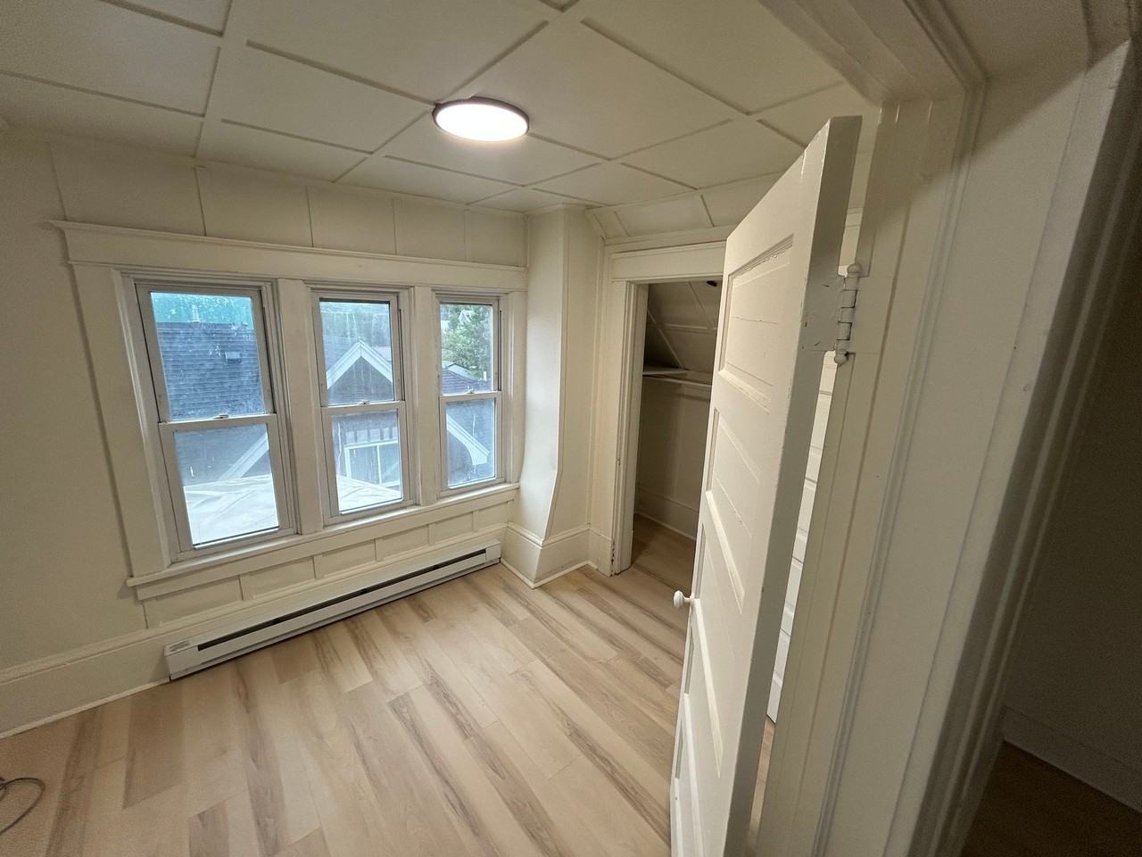 404 Maple St #404MAPLEST - Photo 5 of 8