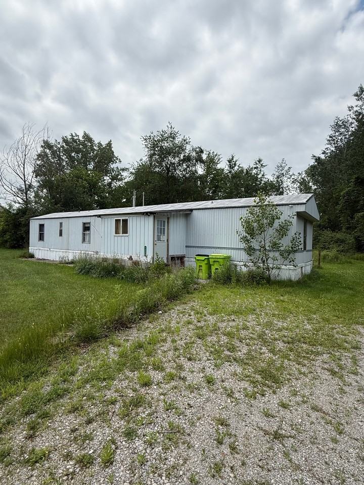 1404 N Rumbaugh Ln #24