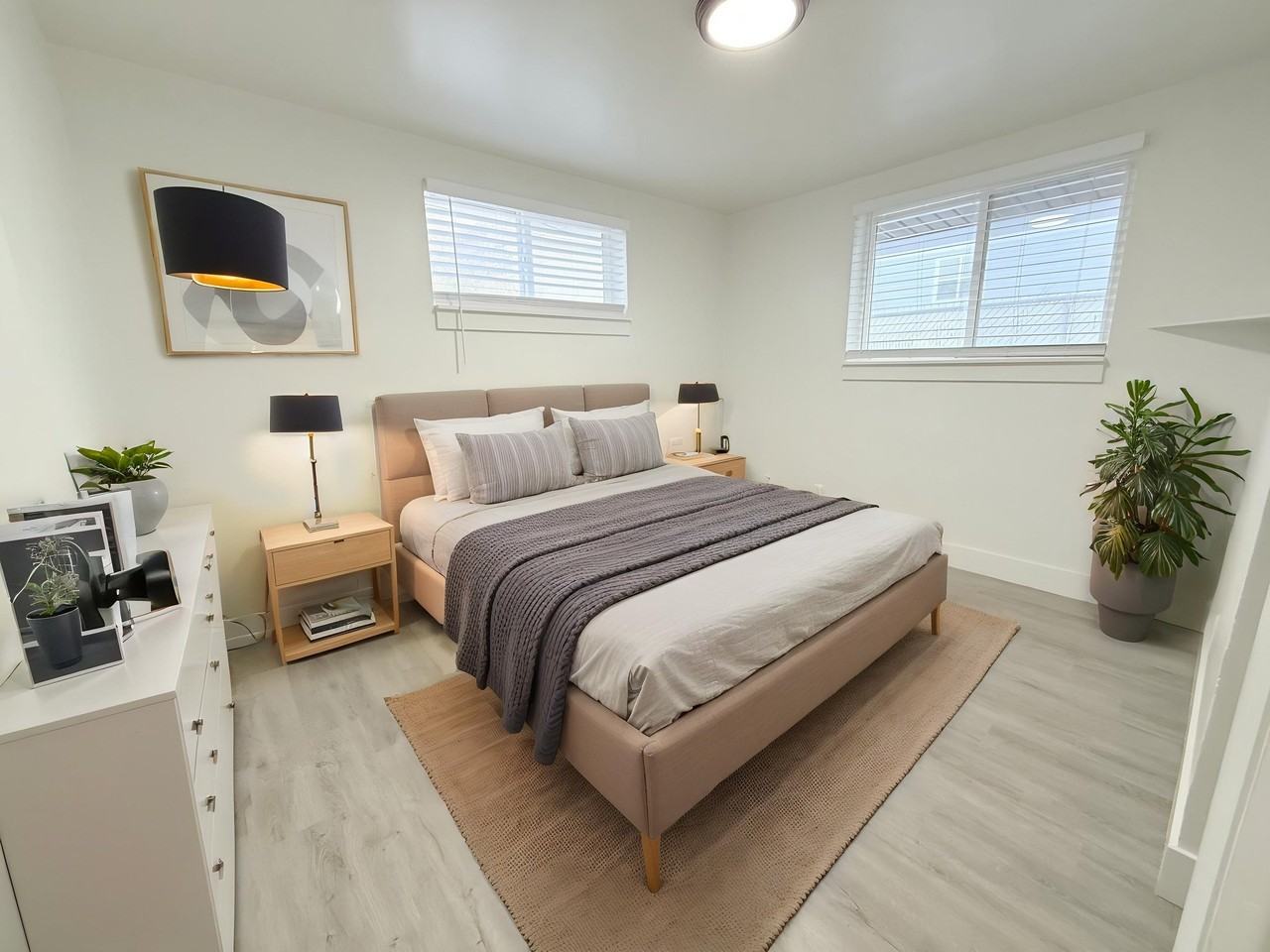 3440 S St #15 - Photo 6 of 8