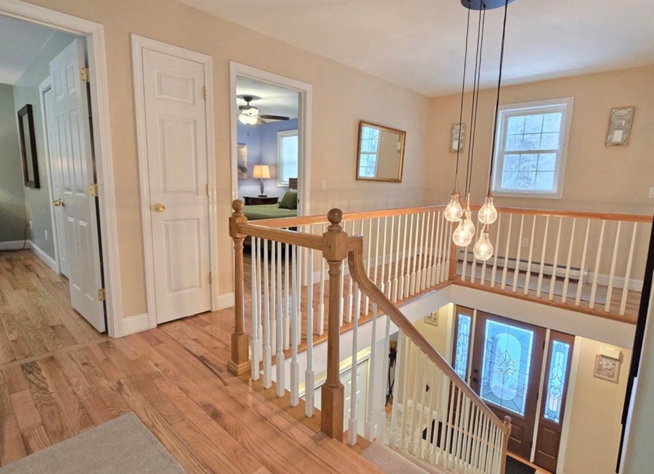 13 Sheffield Ave - Photo 6 of 8