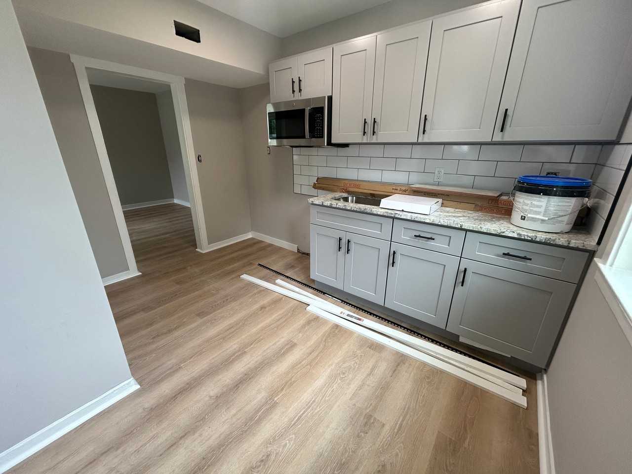 5521 Schumacher Dr - Photo 4 of 10