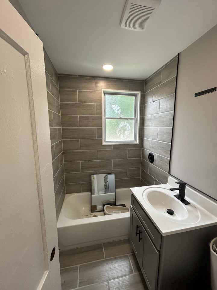 5521 Schumacher Dr - Photo 6 of 10