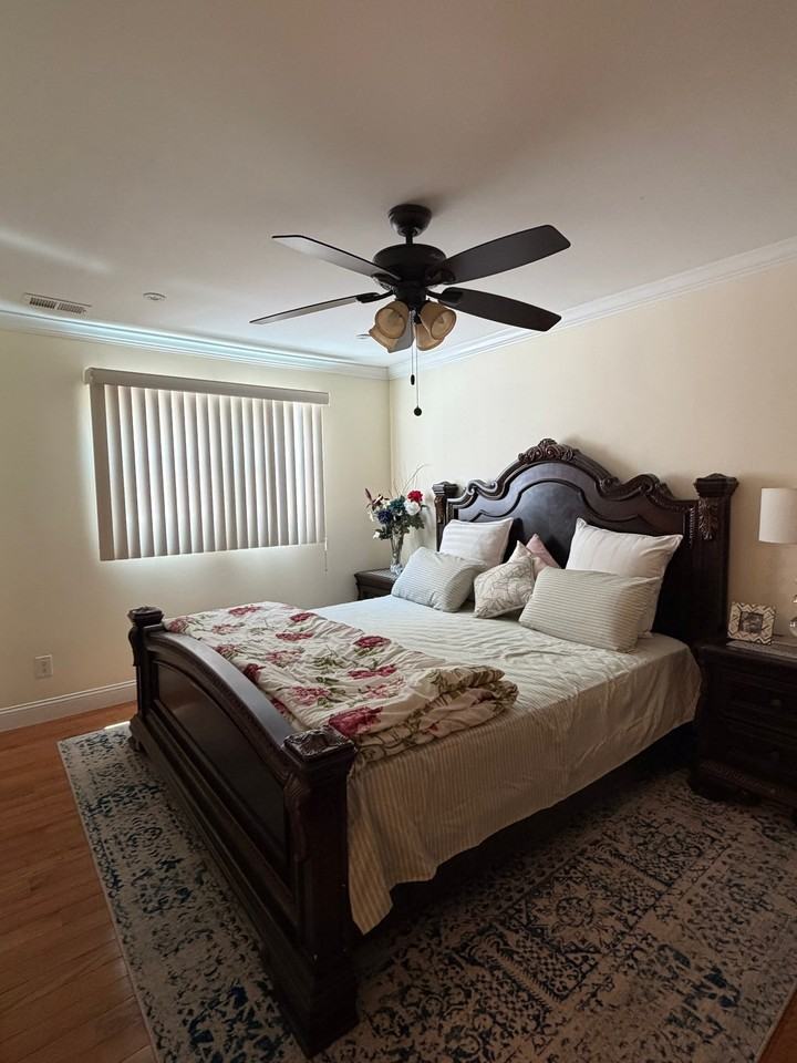 356 Elvin St #1 - Photo 4 of 14