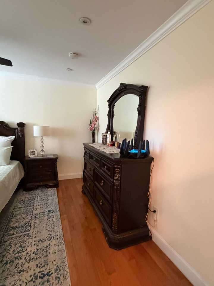 356 Elvin St #1 - Photo 5 of 14
