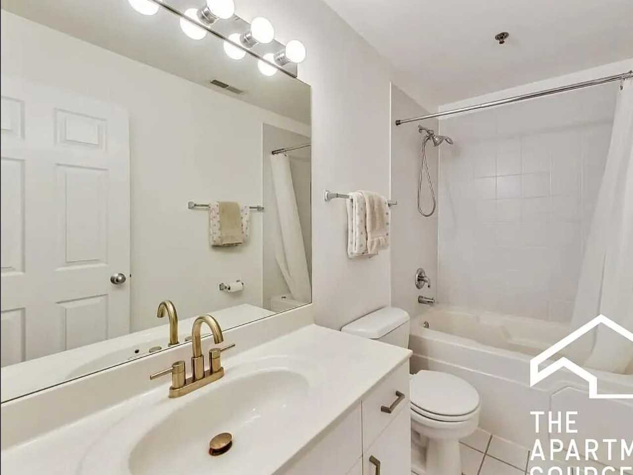 215 N Abderdeen #210B - Photo 5 of 7
