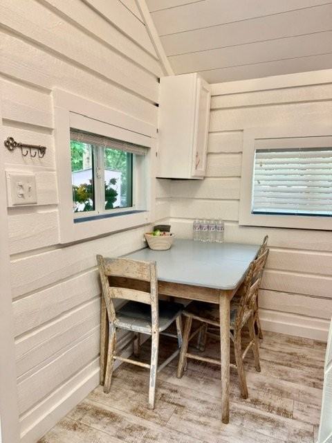 9594 Tusquittee Rd - Photo 6 of 20