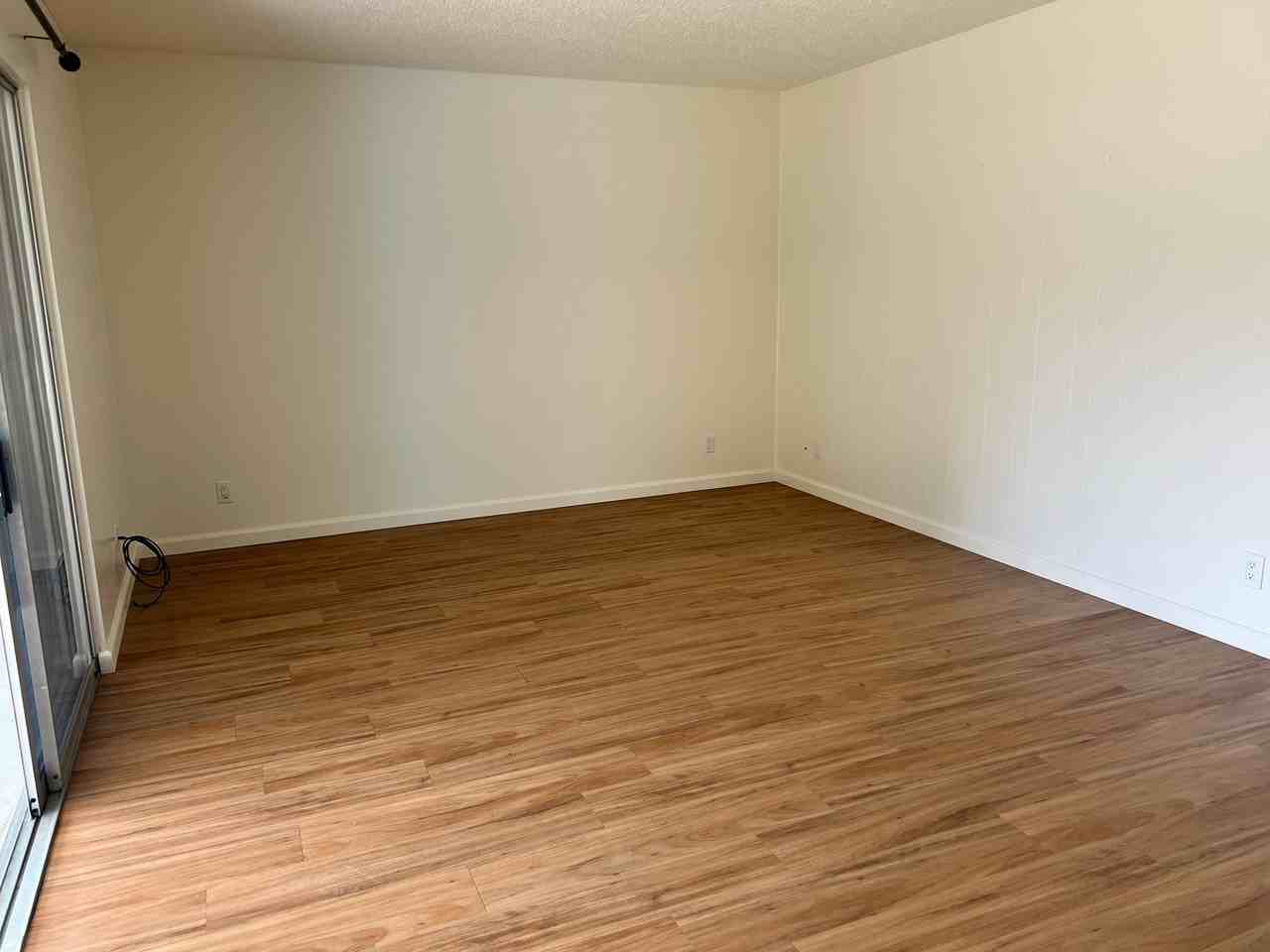 13940 Hackett St #2 - Photo 2 of 11