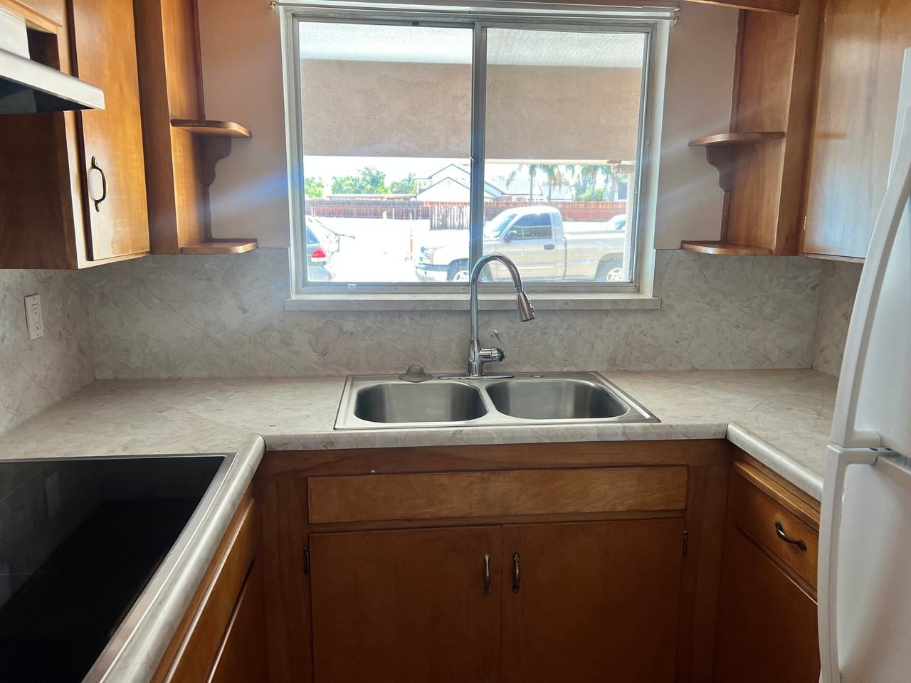 13940 Hackett St #2 - Photo 6 of 11