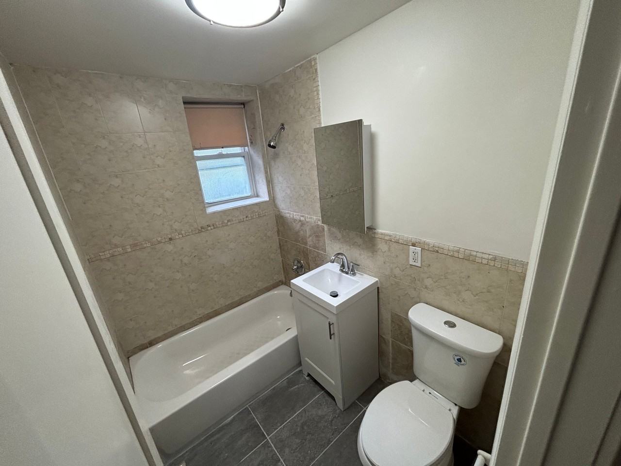 140 71st St - Photo 2 of 6