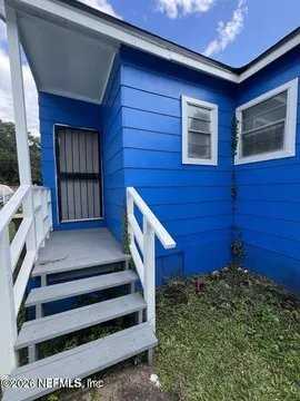 834 N Washington St - Photo 5 of 20