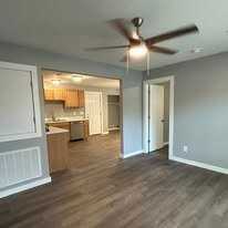 1946 Williams Dr - Photo 2 of 8