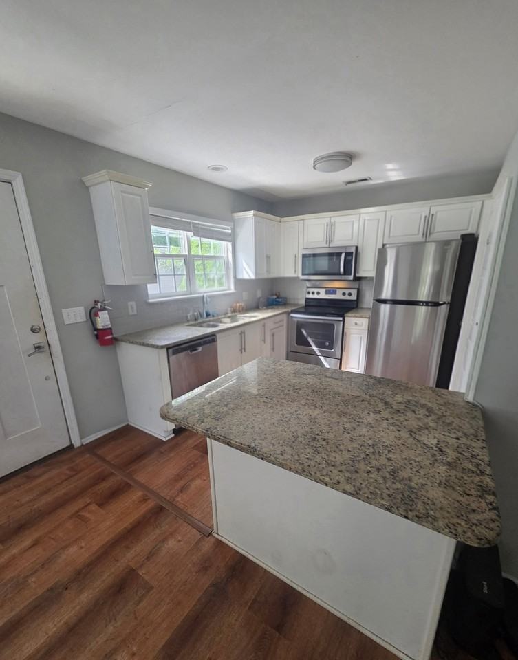 4918 Old Meares Rd - Photo 3 of 11