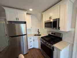 featured image of 180 Dana Ave #3