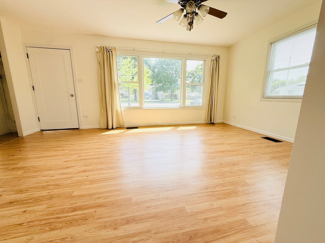 2904 Stork Ct - Photo 7 of 20
