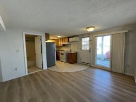 featured image of 190 Ashworth Ave #1B
