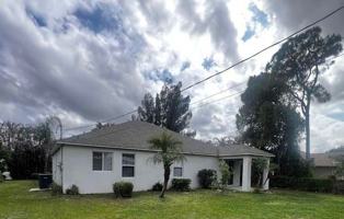 featured image of 3910 Sandy Cay