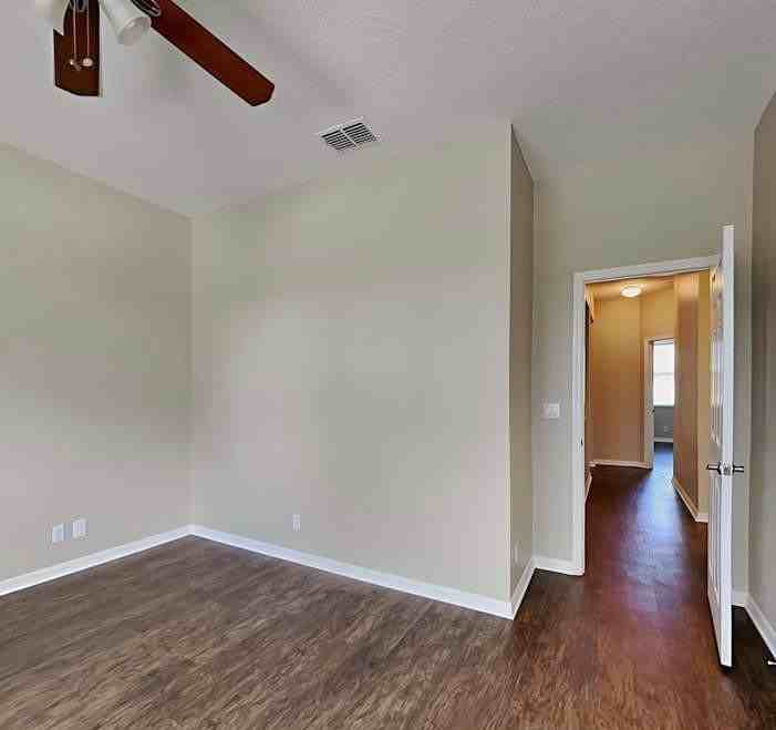 3910 Sandy Cay - Photo 3 of 8