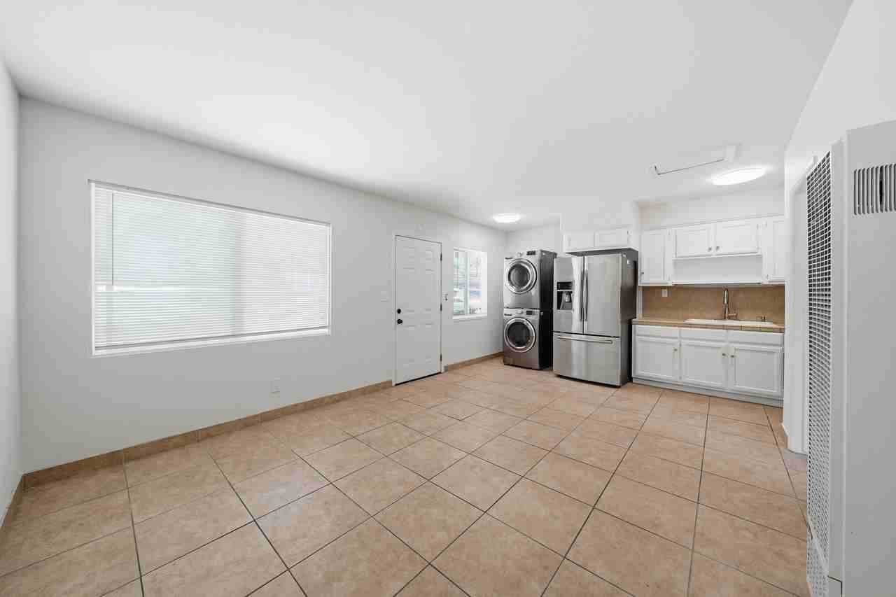 6133 Orchard Ave #B
